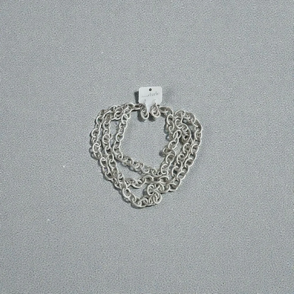 Charming Charlie Elegant Silver Necklace and Matching earrings - Picture 2 of 2